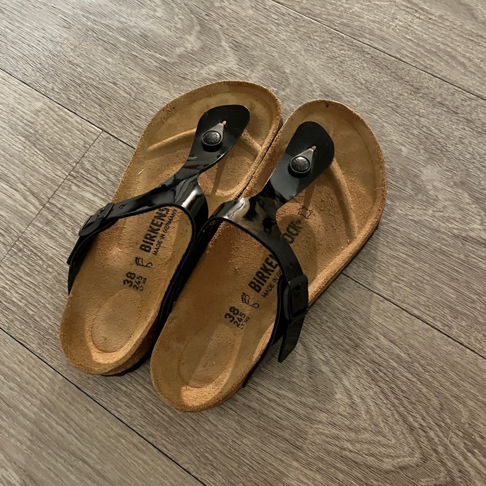 Birkenstock Womens Size 38 (7-7.5)